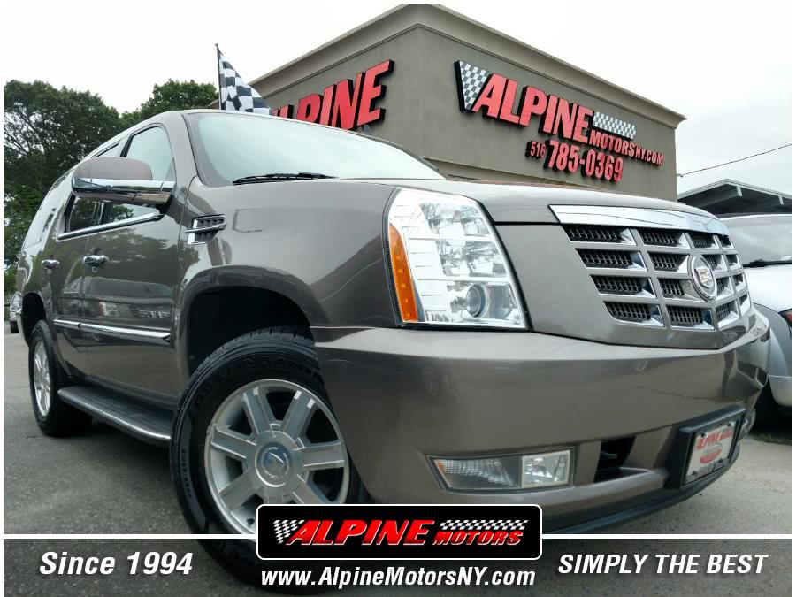 2012 Cadillac Escalade AWD 4dr Base, available for sale in Wantagh, New York | Alpine Motors Inc. Wantagh, New York