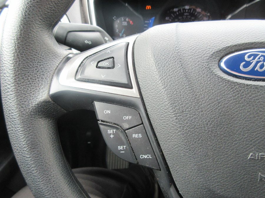 2017 Ford Fusion SE FWD, available for sale in Linden, New Jersey | Route 27 Auto Mall. Linden, New Jersey 2017 Ford Fusion SE FWD, available for sale in Linden, New Jersey | Route 27 Auto Mall. Linden, New Jersey