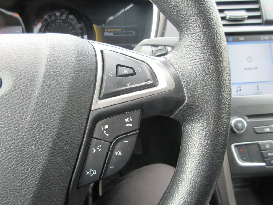 2017 Ford Fusion SE FWD, available for sale in Linden, New Jersey | Route 27 Auto Mall. Linden, New Jersey 2017 Ford Fusion SE FWD, available for sale in Linden, New Jersey | Route 27 Auto Mall. Linden, New Jersey