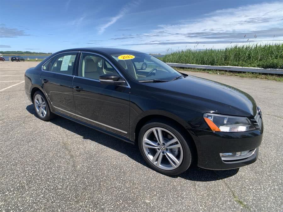 2015 Volkswagen Passat 4dr Sdn 2.0L Manual  TDI SE, available for sale in Stratford, Connecticut | Wiz Leasing Inc. Stratford, Connecticut