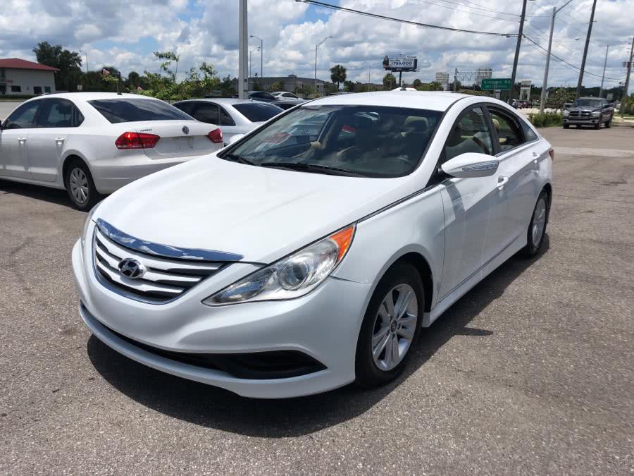 2014 Hyundai Sonata 4dr Sdn 2.4L Auto GLS, available for sale in Kissimmee, Florida | Central florida Auto Trader. Kissimmee, Florida