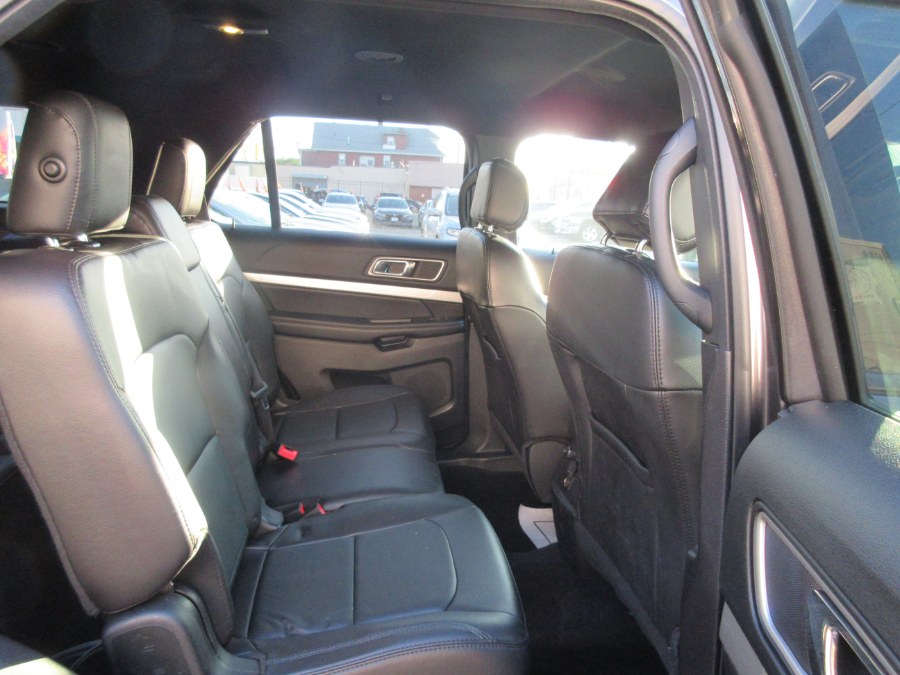 2017 Ford Explorer XLT 4WD, available for sale in Linden, New Jersey | Route 27 Auto Mall. Linden, New Jersey 2017 Ford Explorer XLT 4WD, available for sale in Linden, New Jersey | Route 27 Auto Mall. Linden, New Jersey