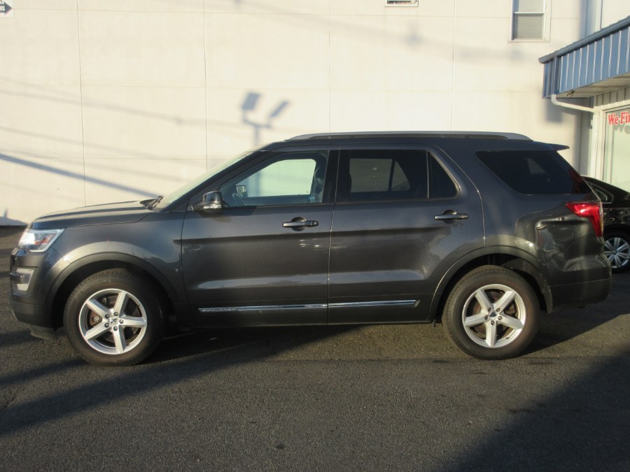 2017 Ford Explorer XLT 4WD, available for sale in Linden, New Jersey | Route 27 Auto Mall. Linden, New Jersey 2017 Ford Explorer XLT 4WD, available for sale in Linden, New Jersey | Route 27 Auto Mall. Linden, New Jersey