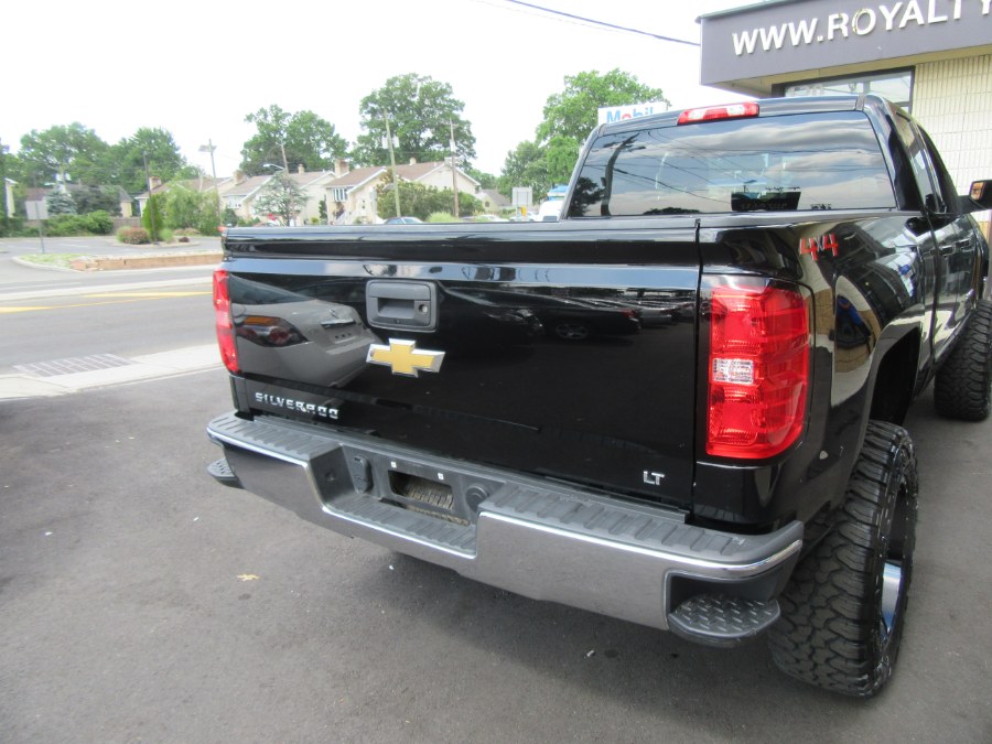 2018 Chevrolet Silverado 1500 4WD Double Cab 143.5" LT w/1LT, available for sale in Little Ferry, New Jersey | Royalty Auto Sales. Little Ferry, New Jersey 2018 Chevrolet Silverado 1500 4WD Double Cab 143.5" LT w/1LT, available for sale in Little Ferry, New Jersey | Royalty Auto Sales. Little Ferry, New Jersey