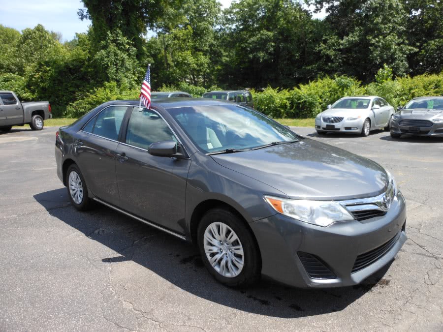 2013 Toyota Camry 4dr Sdn I4 Auto LE (Natl), available for sale in Yantic, Connecticut | Yantic Auto Center. Yantic, Connecticut