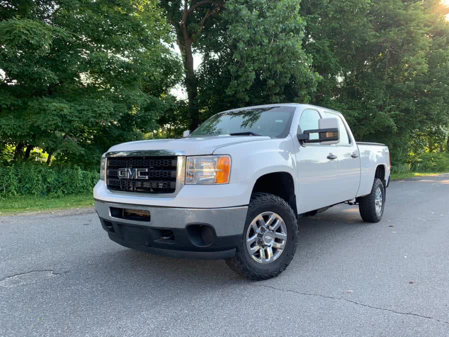 2011 GMC Sierra 2500HD 4WD Crew Cab 153.7" Work Truck, available for sale in Waterbury, Connecticut | Platinum Auto Care. Waterbury, Connecticut