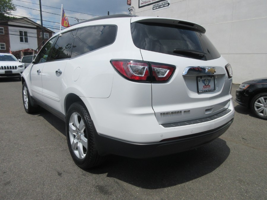 2017 Chevrolet Traverse AWD 4dr LT w/1LT, available for sale in Linden, New Jersey | Route 27 Auto Mall. Linden, New Jersey 2017 Chevrolet Traverse AWD 4dr LT w/1LT, available for sale in Linden, New Jersey | Route 27 Auto Mall. Linden, New Jersey