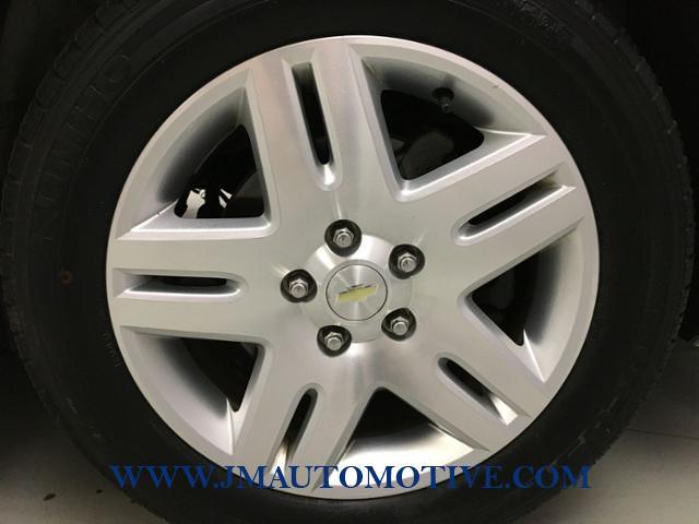 2015 Chevrolet Impala Limited 4dr Sdn LT, available for sale in Naugatuck, Connecticut | J&M Automotive Sls&Svc LLC. Naugatuck, Connecticut 2015 Chevrolet Impala Limited 4dr Sdn LT, available for sale in Naugatuck, Connecticut | J&M Automotive Sls&Svc LLC. Naugatuck, Connecticut