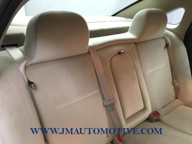 2015 Chevrolet Impala Limited 4dr Sdn LT, available for sale in Naugatuck, Connecticut | J&M Automotive Sls&Svc LLC. Naugatuck, Connecticut 2015 Chevrolet Impala Limited 4dr Sdn LT, available for sale in Naugatuck, Connecticut | J&M Automotive Sls&Svc LLC. Naugatuck, Connecticut