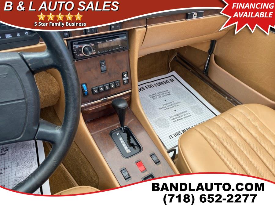 1989 Mercedes-Benz 560SL 2dr Roadster, available for sale in Bronx, New York | B & L Auto Sales LLC. Bronx, New York 1989 Mercedes-Benz 560SL 2dr Roadster, available for sale in Bronx, New York | B & L Auto Sales LLC. Bronx, New York