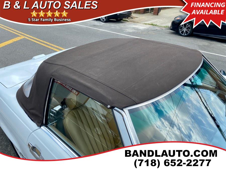 1989 Mercedes-Benz 560SL 2dr Roadster, available for sale in Bronx, New York | B & L Auto Sales LLC. Bronx, New York 1989 Mercedes-Benz 560SL 2dr Roadster, available for sale in Bronx, New York | B & L Auto Sales LLC. Bronx, New York