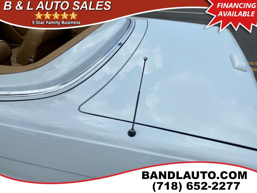 1989 Mercedes-Benz 560SL 2dr Roadster, available for sale in Bronx, New York | B & L Auto Sales LLC. Bronx, New York 1989 Mercedes-Benz 560SL 2dr Roadster, available for sale in Bronx, New York | B & L Auto Sales LLC. Bronx, New York
