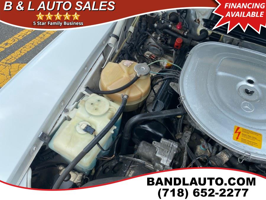 1989 Mercedes-Benz 560SL 2dr Roadster, available for sale in Bronx, New York | B & L Auto Sales LLC. Bronx, New York 1989 Mercedes-Benz 560SL 2dr Roadster, available for sale in Bronx, New York | B & L Auto Sales LLC. Bronx, New York