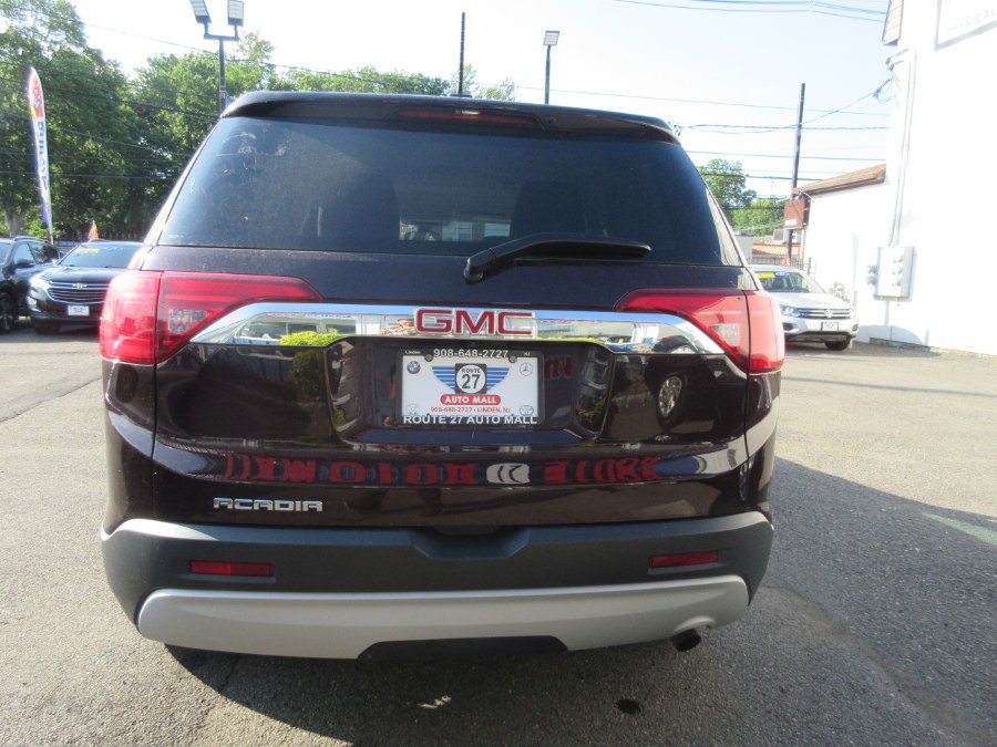 2017 GMC Acadia FWD 4dr SLE w/SLE-1 photo