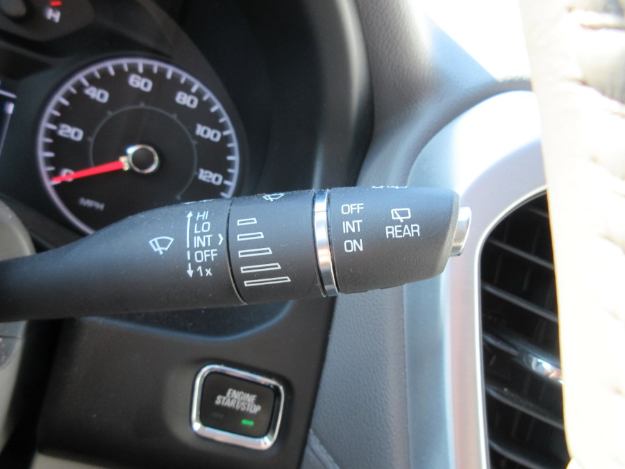 2017 GMC Acadia FWD 4dr SLE w/SLE-1 photo