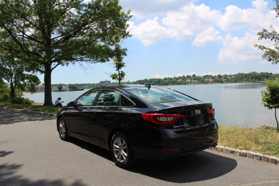 2015 Hyundai Sonata 4dr Sdn 2.4L SE, available for sale in Great Neck, New York | Great Neck Car Buyers & Sellers. Great Neck, New York 2015 Hyundai Sonata 4dr Sdn 2.4L SE, available for sale in Great Neck, New York | Great Neck Car Buyers & Sellers. Great Neck, New York