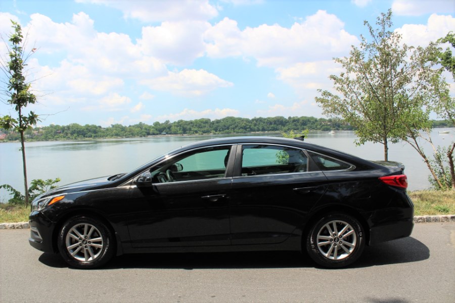 2015 Hyundai Sonata 4dr Sdn 2.4L SE, available for sale in Great Neck, New York | Great Neck Car Buyers & Sellers. Great Neck, New York 2015 Hyundai Sonata 4dr Sdn 2.4L SE, available for sale in Great Neck, New York | Great Neck Car Buyers & Sellers. Great Neck, New York