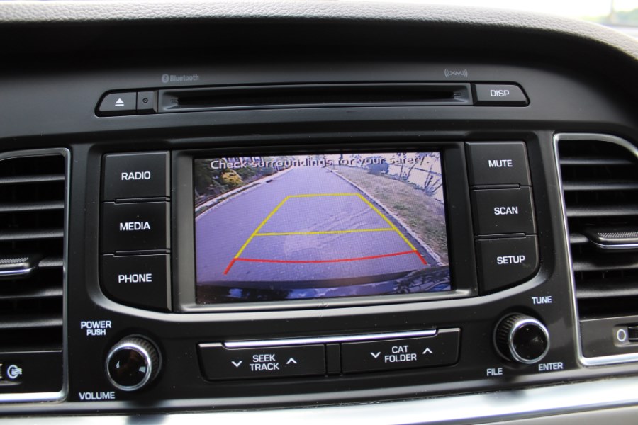 2015 Hyundai Sonata 4dr Sdn 2.4L SE, available for sale in Great Neck, New York | Great Neck Car Buyers & Sellers. Great Neck, New York 2015 Hyundai Sonata 4dr Sdn 2.4L SE, available for sale in Great Neck, New York | Great Neck Car Buyers & Sellers. Great Neck, New York