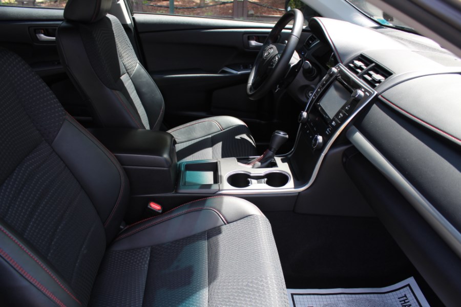 2015 Toyota Camry 4dr Sdn I4 Auto SE, available for sale in Great Neck, New York | Great Neck Car Buyers & Sellers. Great Neck, New York 2015 Toyota Camry 4dr Sdn I4 Auto SE, available for sale in Great Neck, New York | Great Neck Car Buyers & Sellers. Great Neck, New York