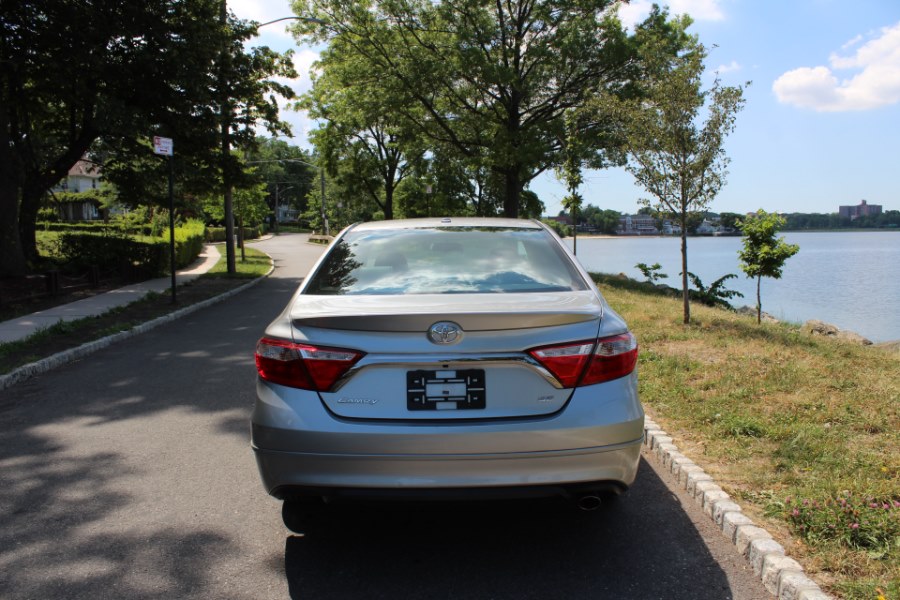 2015 Toyota Camry 4dr Sdn I4 Auto SE, available for sale in Great Neck, New York | Great Neck Car Buyers & Sellers. Great Neck, New York 2015 Toyota Camry 4dr Sdn I4 Auto SE, available for sale in Great Neck, New York | Great Neck Car Buyers & Sellers. Great Neck, New York