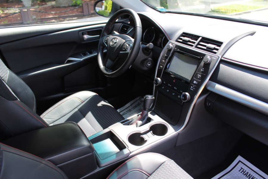 2015 Toyota Camry 4dr Sdn I4 Auto SE, available for sale in Great Neck, New York | Great Neck Car Buyers & Sellers. Great Neck, New York 2015 Toyota Camry 4dr Sdn I4 Auto SE, available for sale in Great Neck, New York | Great Neck Car Buyers & Sellers. Great Neck, New York