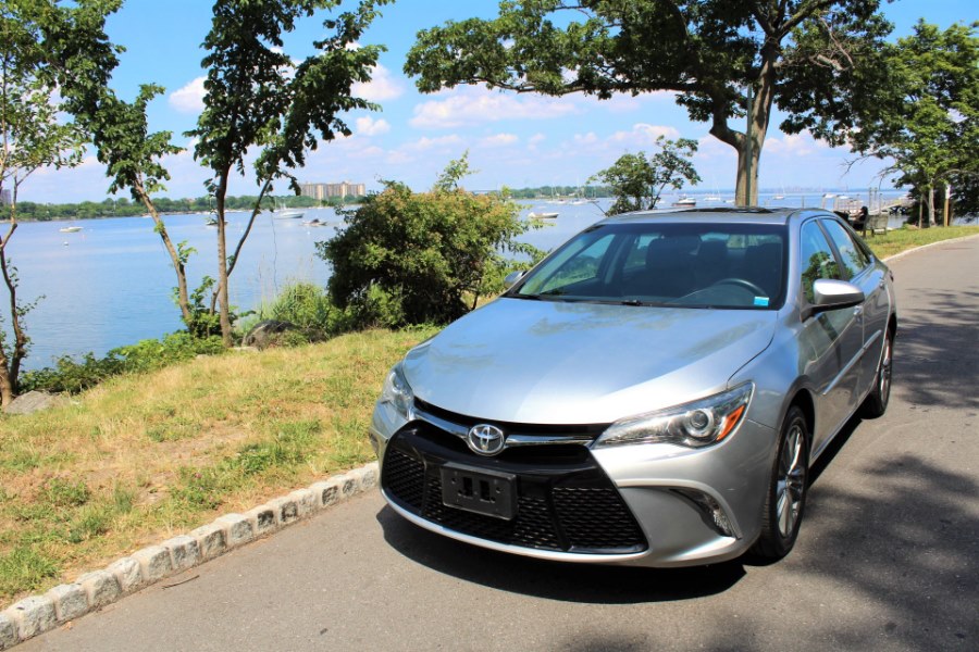 2015 Toyota Camry 4dr Sdn I4 Auto SE, available for sale in Great Neck, New York | Great Neck Car Buyers & Sellers. Great Neck, New York 2015 Toyota Camry 4dr Sdn I4 Auto SE, available for sale in Great Neck, New York | Great Neck Car Buyers & Sellers. Great Neck, New York