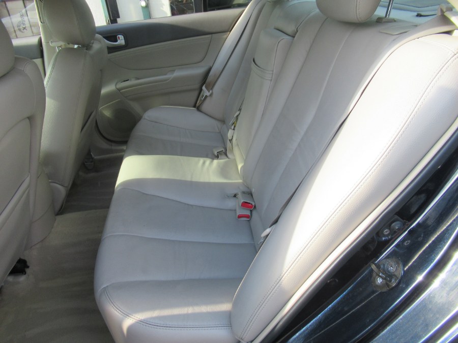 2006 Hyundai Sonata 4dr Sdn GLS V6 Auto, available for sale in Woodside, New York | Pepmore Auto Sales Inc.. Woodside, New York 2006 Hyundai Sonata 4dr Sdn GLS V6 Auto, available for sale in Woodside, New York | Pepmore Auto Sales Inc.. Woodside, New York