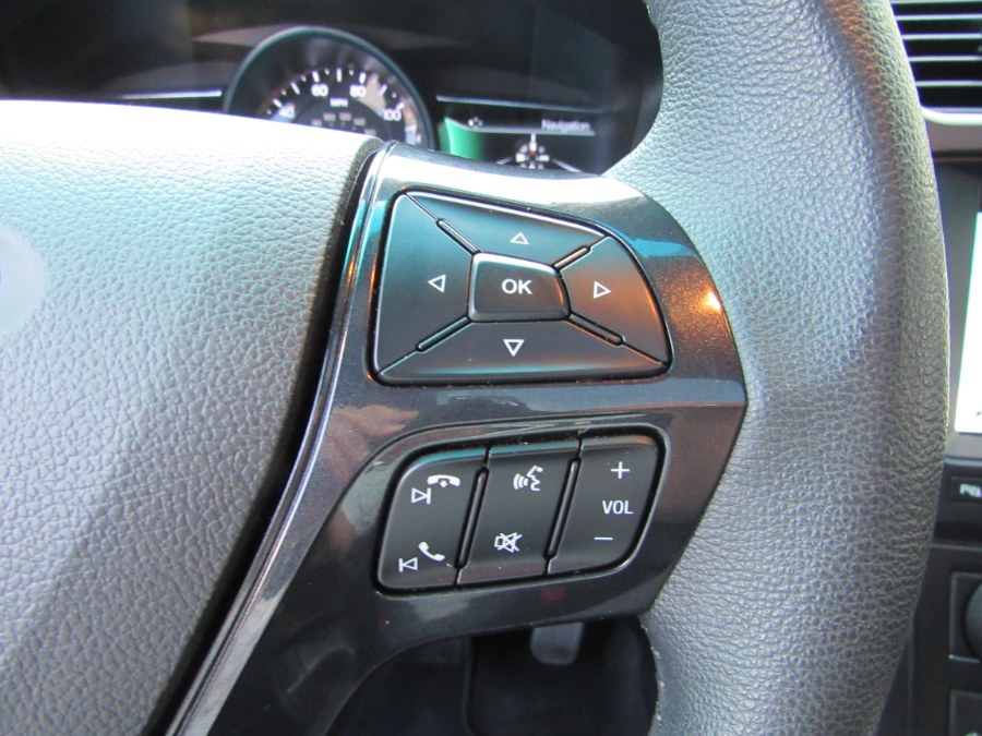 2017 Ford Explorer XLT 4WD PANO/NAVI, available for sale in Middle Village, New York | Road Masters II INC. Middle Village, New York 2017 Ford Explorer XLT 4WD PANO/NAVI, available for sale in Middle Village, New York | Road Masters II INC. Middle Village, New York