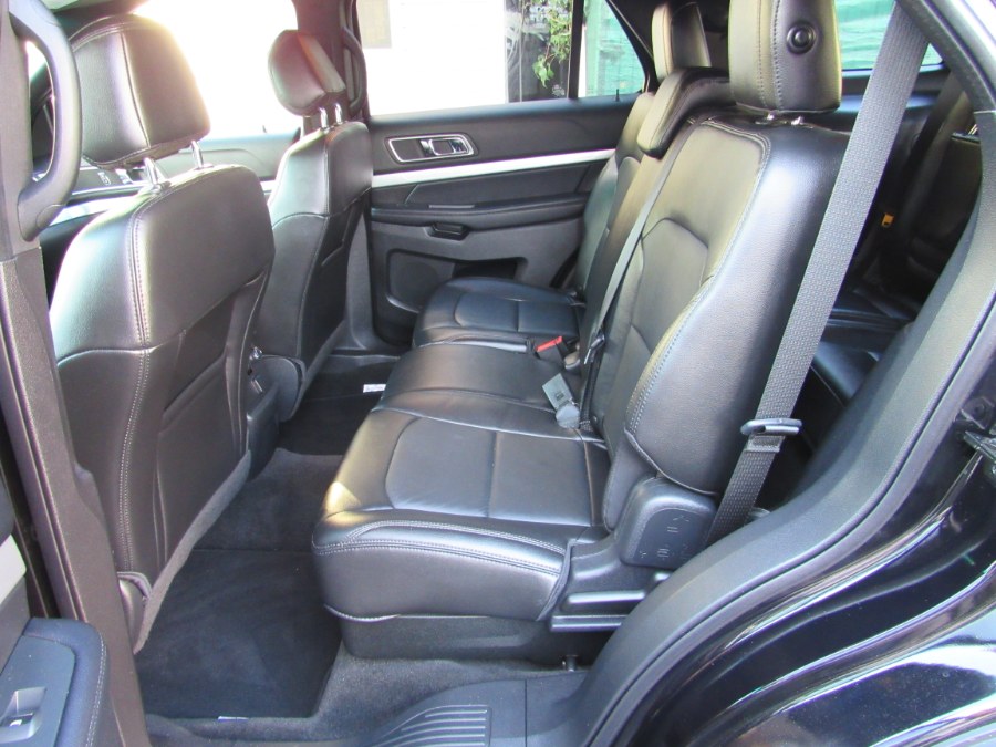 2017 Ford Explorer XLT 4WD PANO/NAVI, available for sale in Middle Village, New York | Road Masters II INC. Middle Village, New York 2017 Ford Explorer XLT 4WD PANO/NAVI, available for sale in Middle Village, New York | Road Masters II INC. Middle Village, New York