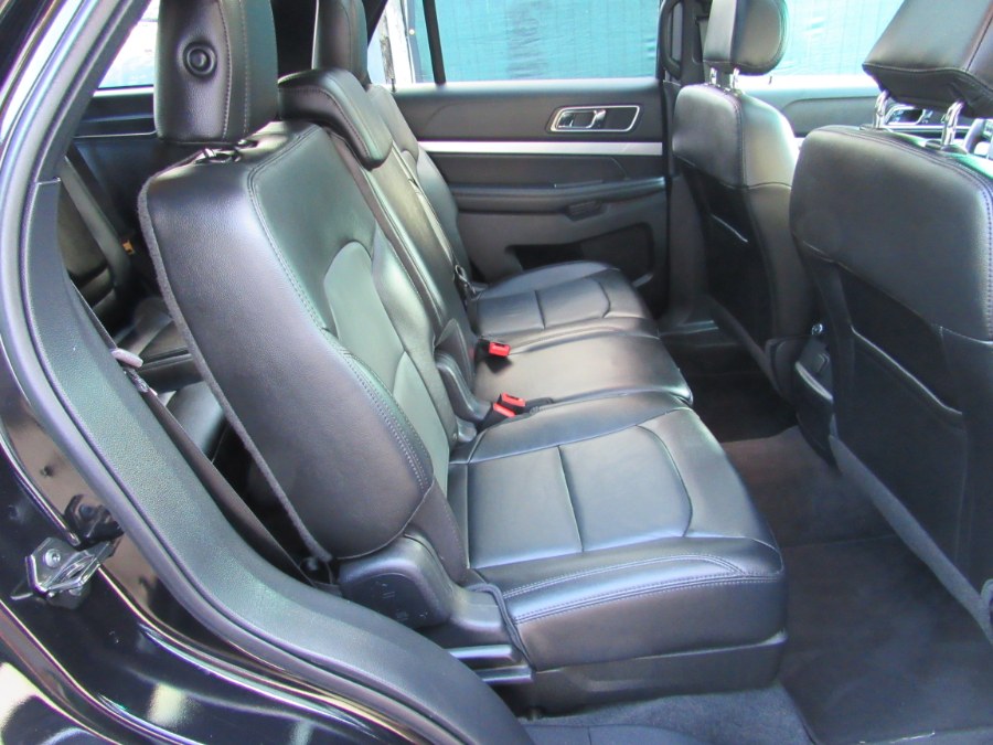 2017 Ford Explorer XLT 4WD PANO/NAVI, available for sale in Middle Village, New York | Road Masters II INC. Middle Village, New York 2017 Ford Explorer XLT 4WD PANO/NAVI, available for sale in Middle Village, New York | Road Masters II INC. Middle Village, New York
