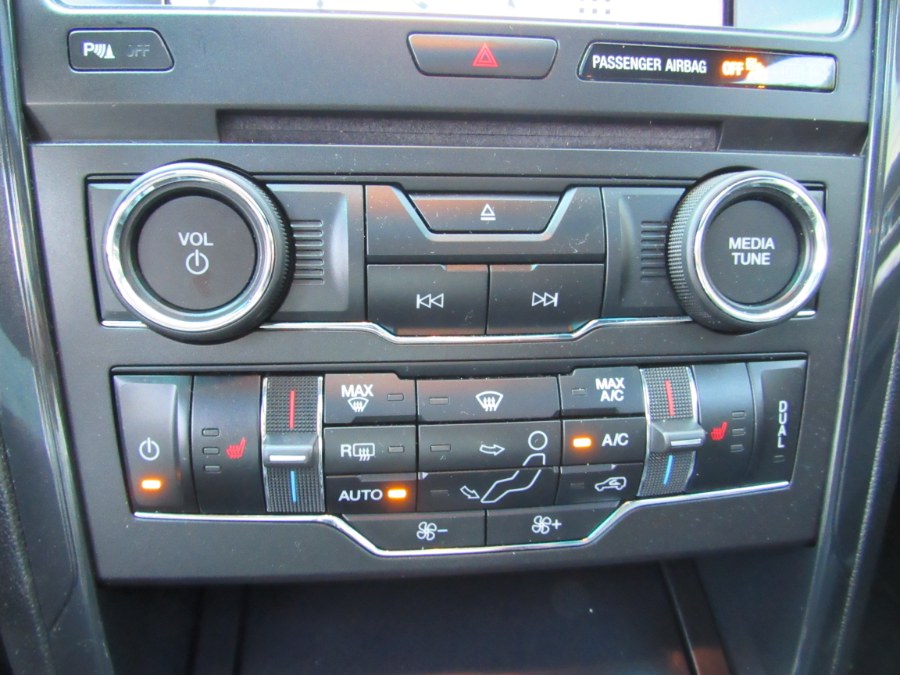 2017 Ford Explorer XLT 4WD PANO/NAVI, available for sale in Middle Village, New York | Road Masters II INC. Middle Village, New York 2017 Ford Explorer XLT 4WD PANO/NAVI, available for sale in Middle Village, New York | Road Masters II INC. Middle Village, New York