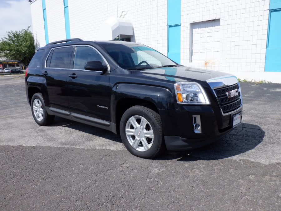 2015 GMC Terrain AWD 4dr SLE w/SLE-2, available for sale in Milford, Connecticut | Dealertown Auto Wholesalers. Milford, Connecticut