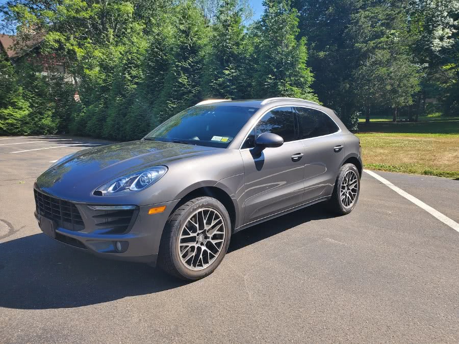 2015 Porsche Macan AWD 4dr S, available for sale in Tampa, Florida | 0 to 60 Motorsports. Tampa, Florida