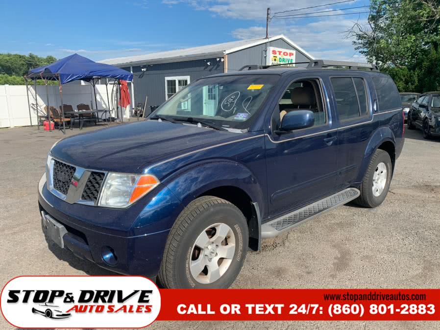 2007 Nissan Pathfinder 4WD 4dr SE, available for sale in East Windsor, Connecticut | Stop & Drive Auto Sales. East Windsor, Connecticut