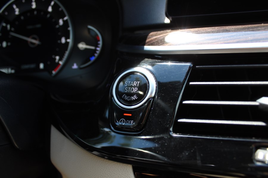 2017 BMW 5 Series 530i xDrive Sedan, available for sale in Great Neck, New York | Great Neck Car Buyers & Sellers. Great Neck, New York 2017 BMW 5 Series 530i xDrive Sedan, available for sale in Great Neck, New York | Great Neck Car Buyers & Sellers. Great Neck, New York