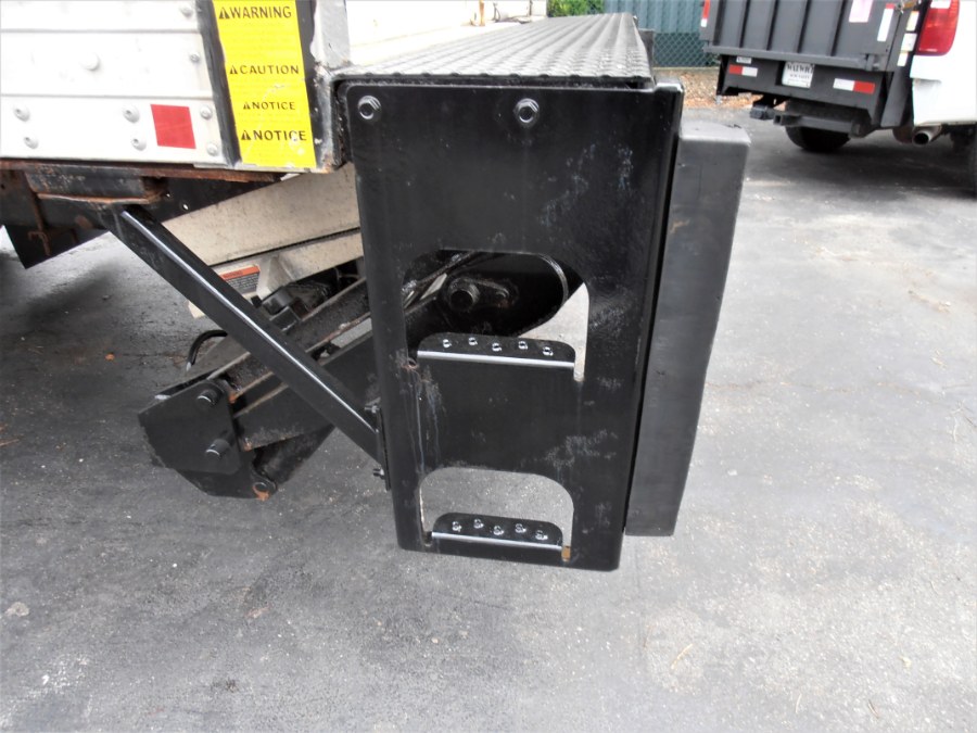 2015 INTERNATIONAL DURASTAR 4300 26 FT BOX TRUCK w LIFTGATE, available for sale in COPIAGUE, New York | Warwick Auto Sales Inc. COPIAGUE, New York 2015 INTERNATIONAL DURASTAR 4300 26 FT BOX TRUCK w LIFTGATE, available for sale in COPIAGUE, New York | Warwick Auto Sales Inc. COPIAGUE, New York