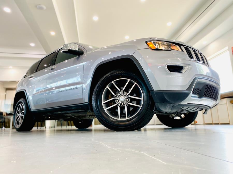 Used Jeep Grand Cherokee Limited 4x4 2018 | Luxury Motor Club. Franklin Square, New York Used Jeep Grand Cherokee Limited 4x4 2018 | Luxury Motor Club. Franklin Square, New York