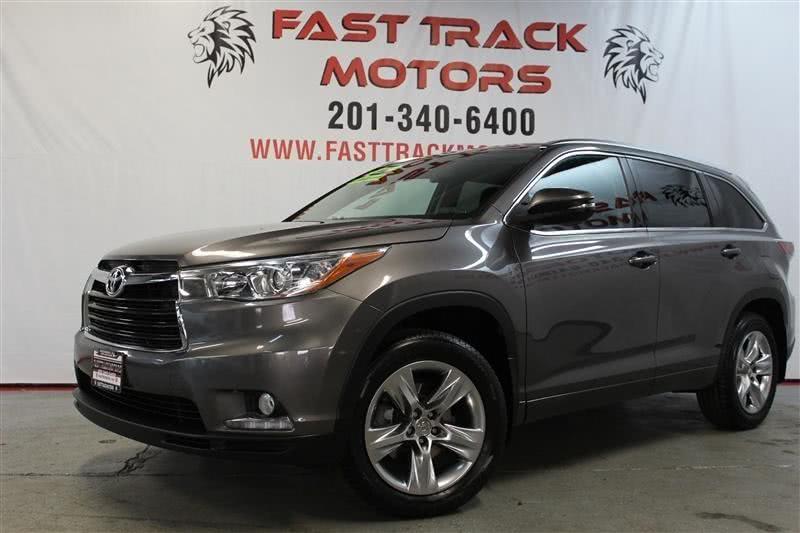 2014 Toyota Highlander LIMITED, available for sale in Paterson, New Jersey | Fast Track Motors. Paterson, New Jersey