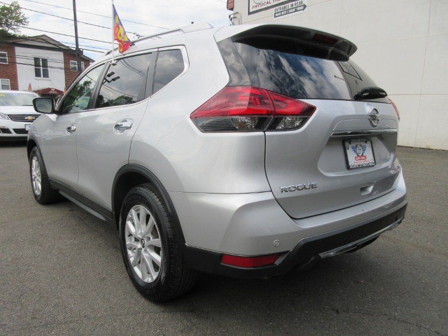 2019 Nissan Rogue FWD SV, available for sale in Linden, New Jersey | Route 27 Auto Mall. Linden, New Jersey 2019 Nissan Rogue FWD SV, available for sale in Linden, New Jersey | Route 27 Auto Mall. Linden, New Jersey