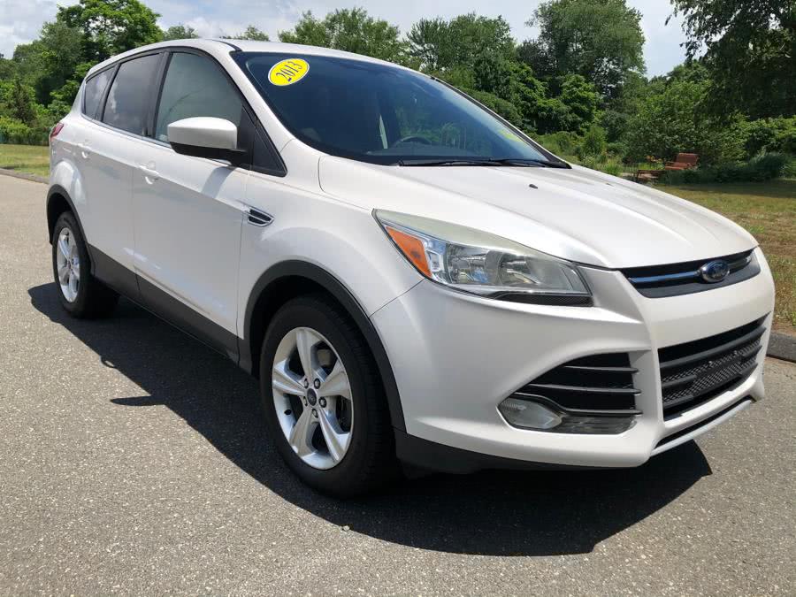 2013 Ford Escape FWD 4dr SE, available for sale in Agawam, Massachusetts | Malkoon Motors. Agawam, Massachusetts
