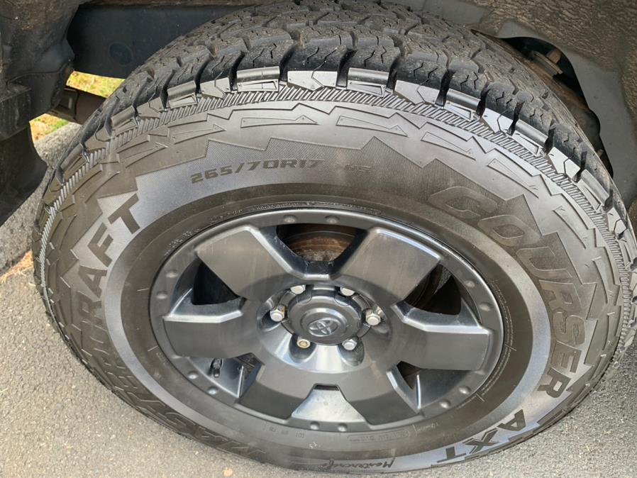 2010 Toyota FJ Cruiser 4WD 4dr Auto, available for sale in Berlin, Connecticut | Tru Auto Mall. Berlin, Connecticut 2010 Toyota FJ Cruiser 4WD 4dr Auto, available for sale in Berlin, Connecticut | Tru Auto Mall. Berlin, Connecticut
