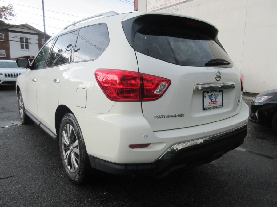2018 Nissan Pathfinder 4x4 SV, available for sale in Linden, New Jersey | Route 27 Auto Mall. Linden, New Jersey 2018 Nissan Pathfinder 4x4 SV, available for sale in Linden, New Jersey | Route 27 Auto Mall. Linden, New Jersey