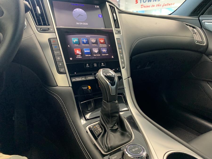 Used INFINITI Q60 2.0t RWD 2017 | 5 Towns Drive. Inwood, New York Used INFINITI Q60 2.0t RWD 2017 | 5 Towns Drive. Inwood, New York