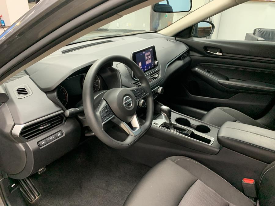2019 Nissan Altima 2.5 SR Sedan, available for sale in Inwood, New York | 5 Towns Drive. Inwood, New York 2019 Nissan Altima 2.5 SR Sedan, available for sale in Inwood, New York | 5 Towns Drive. Inwood, New York