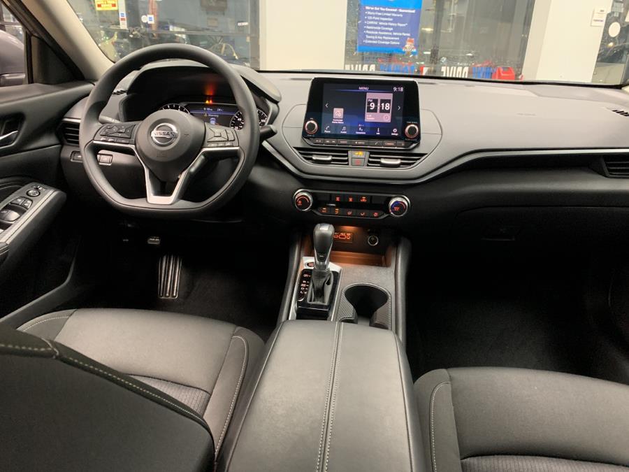 2019 Nissan Altima 2.5 SR Sedan, available for sale in Inwood, New York | 5 Towns Drive. Inwood, New York 2019 Nissan Altima 2.5 SR Sedan, available for sale in Inwood, New York | 5 Towns Drive. Inwood, New York