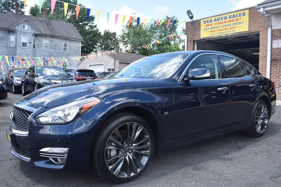 2016 Infiniti Q70 4dr Sdn V6 AWD, available for sale in Hartford, Connecticut | VEB Auto Sales. Hartford, Connecticut