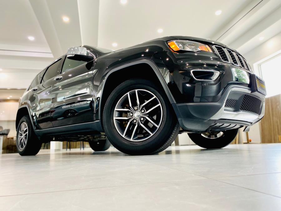 2017 Jeep Grand Cherokee Limited 4x4, available for sale in Franklin Square, New York | Luxury Motor Club. Franklin Square, New York 2017 Jeep Grand Cherokee Limited 4x4, available for sale in Franklin Square, New York | Luxury Motor Club. Franklin Square, New York