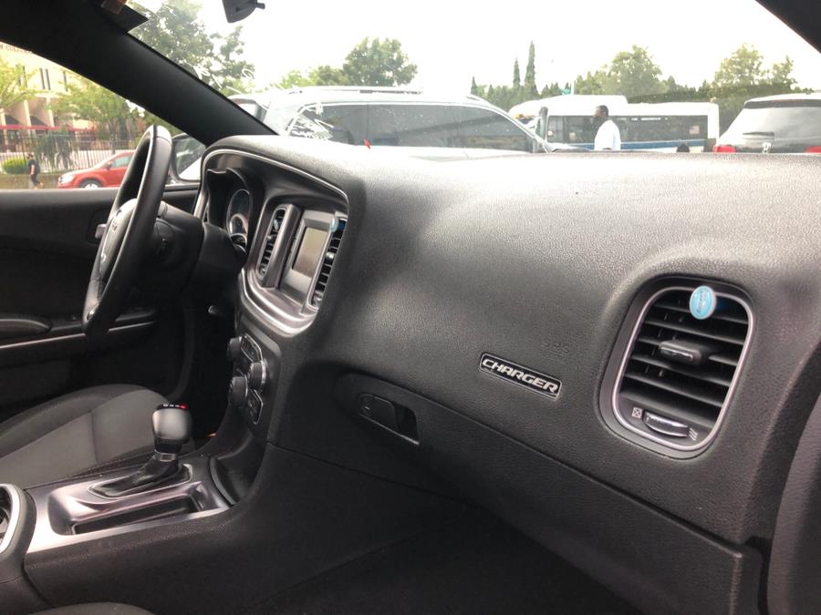 Used Dodge Charger 4dr Sdn SE RWD 2015 | NYC Automart Inc. Brooklyn, New York Used Dodge Charger 4dr Sdn SE RWD 2015 | NYC Automart Inc. Brooklyn, New York