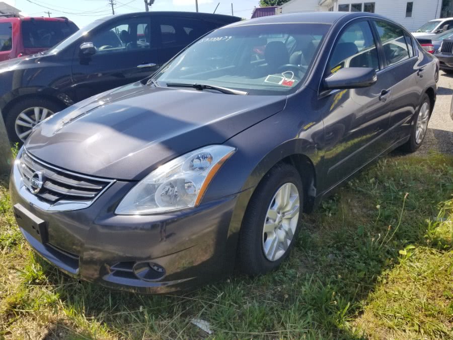2012 Nissan Altima 4dr Sdn I4 CVT 2.5 S, available for sale in Patchogue, New York | Romaxx Truxx. Patchogue, New York