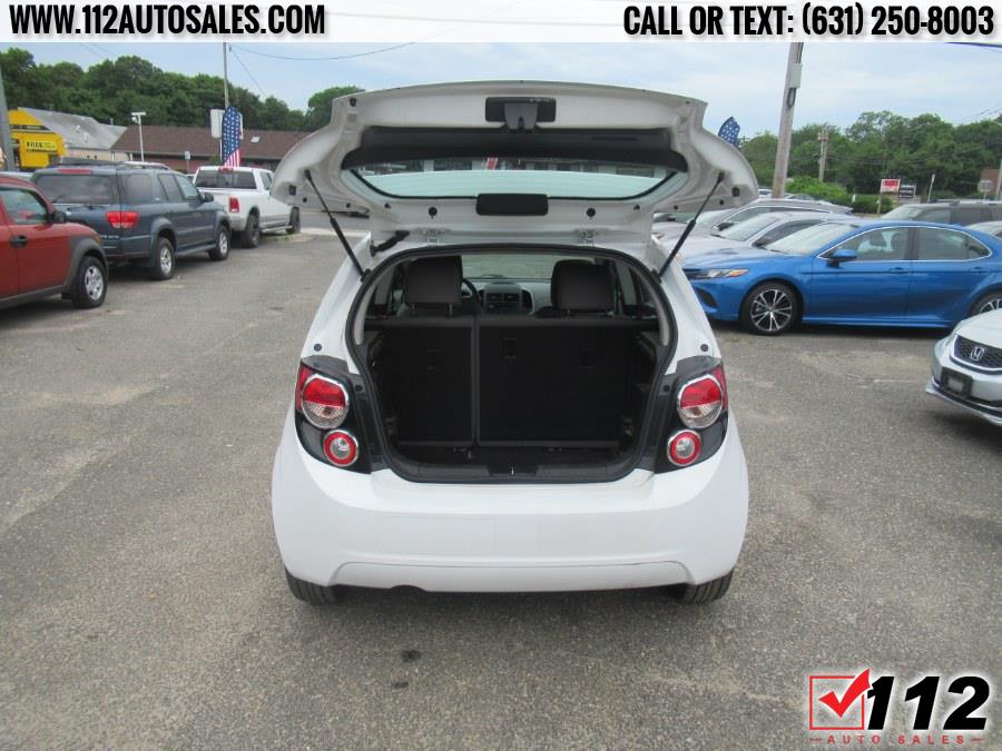 Used Chevrolet Sonic 5dr HB Auto LS 2015 | 112 Auto Sales. Patchogue, New York Used Chevrolet Sonic 5dr HB Auto LS 2015 | 112 Auto Sales. Patchogue, New York